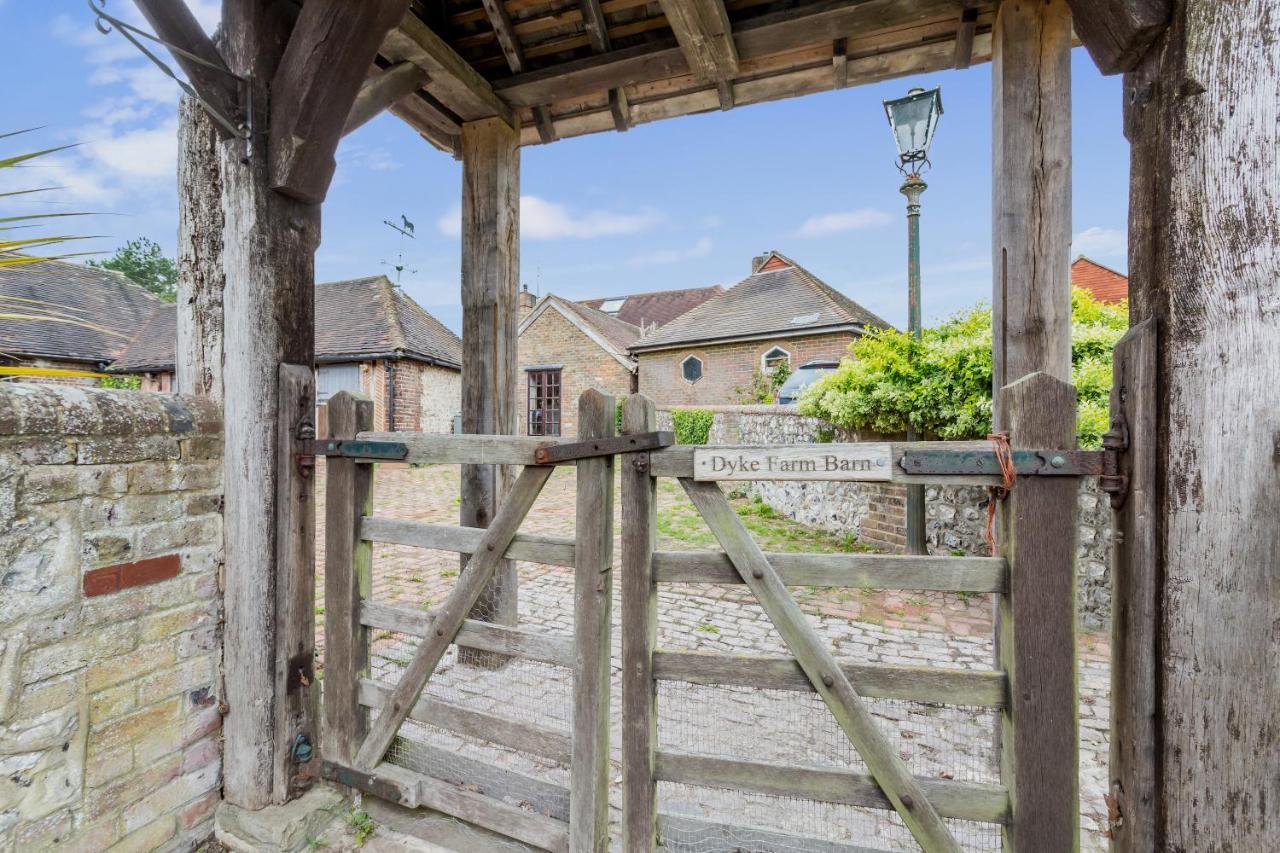 Dyke Farm Barn Near Brighton By Huluki Sussex Stays ภายนอก รูปภาพ